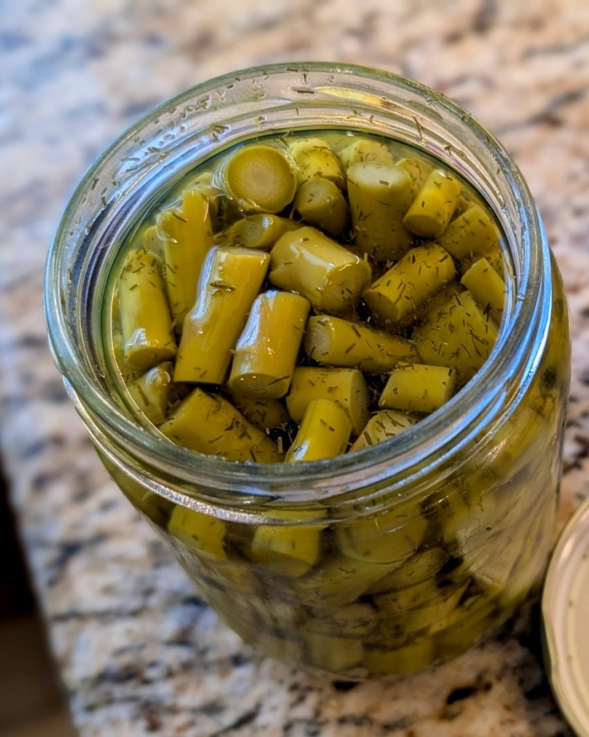 Jar of Edgar Farms pickled asparagus bits with dill and garlic