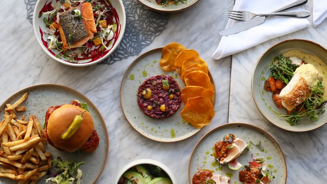 December 16: Win a $200 gift card from Glowbal Restaurant ...