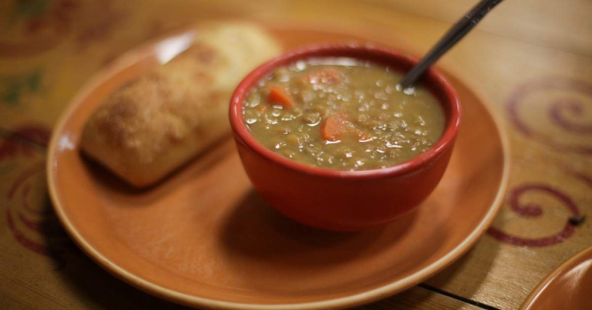 Rosie and The Riveters and Twin Kennedy Pairing holiday tunes with