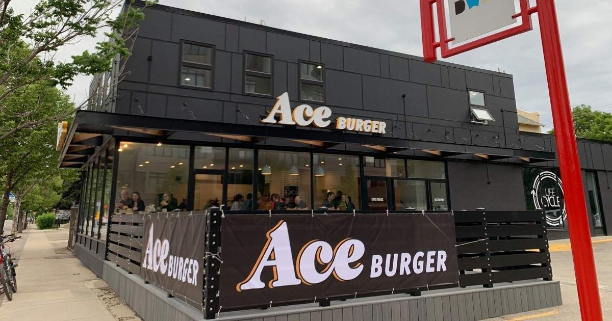 Daily Bite Saskatoon Food Truck Ace Burger Opens Brick And Mortar Location Eat North Daily Bite Saskatoon Food Truck Ace Burger Opens Brick And Mortar Location Eat North