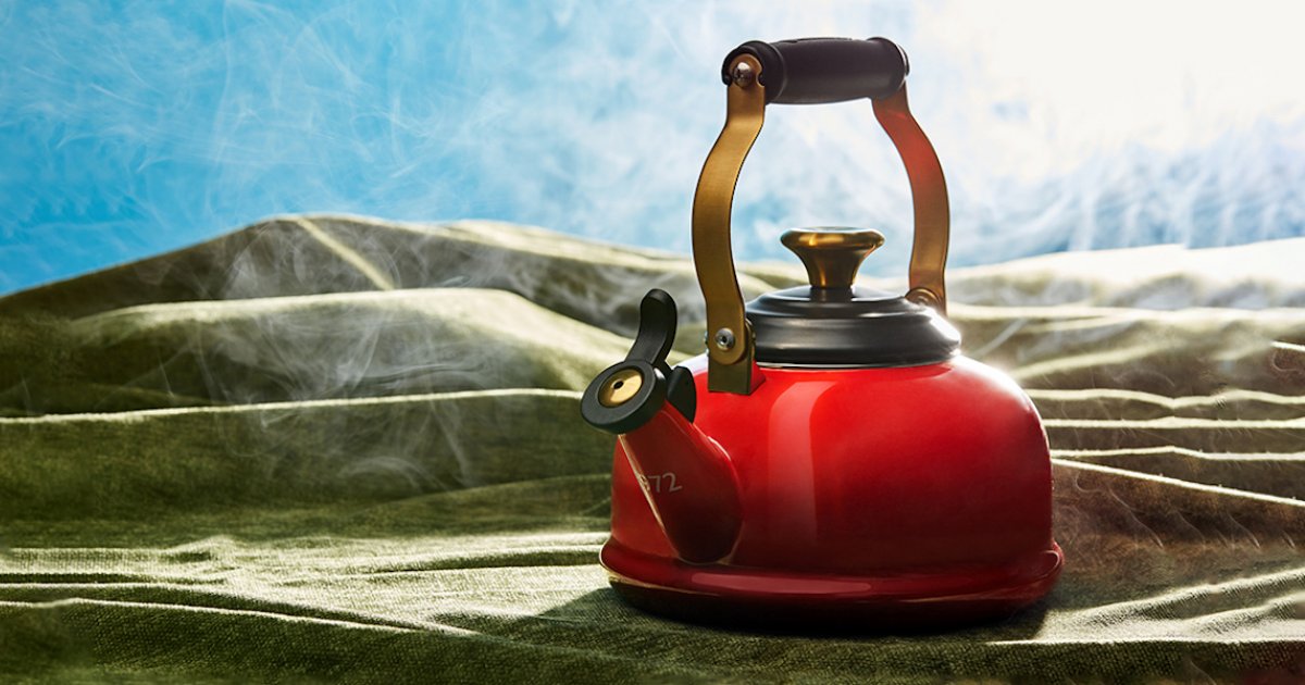 Le Creuset unveils Harry Potter limited edition collection | Eat North