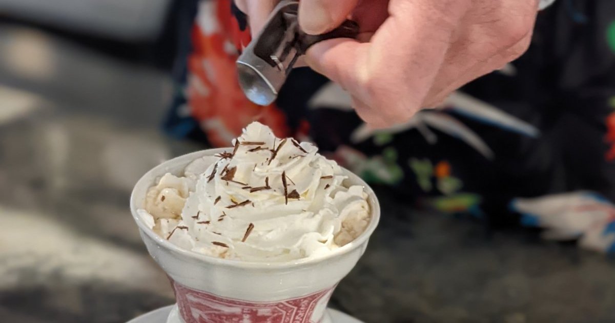 What To Try During Yyc Hot Chocolate Fest 2023 Eat North