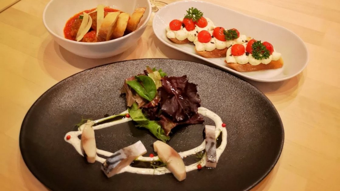 L’Apéro Wine and Cheese Bistro opens in Victoria Eat North