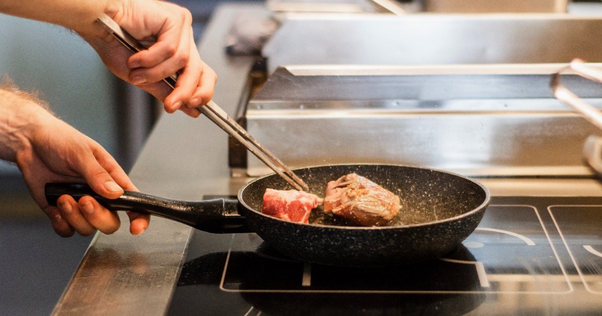 Cooking is fundamental: The importance of a hot pan