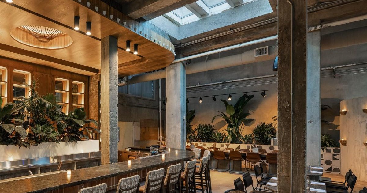 New restaurants store