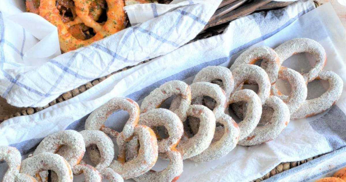 Zwick’s Pretzels handrolled knotted delights in Edmonton Eat North