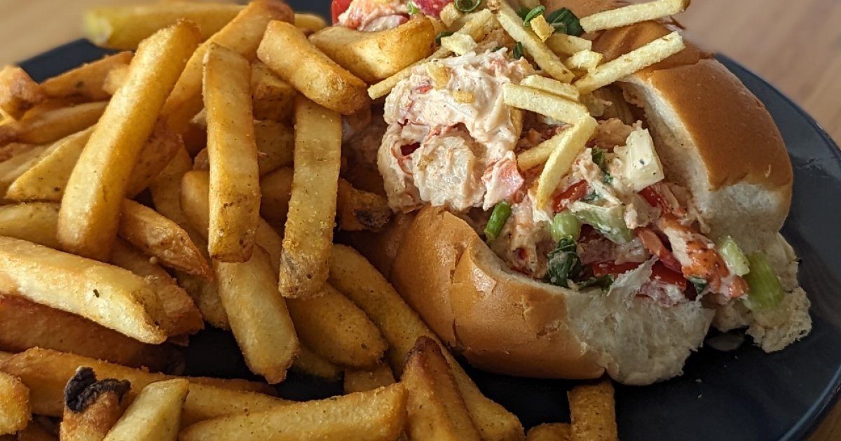 6 popular PEI lobster rolls ranked Eat North