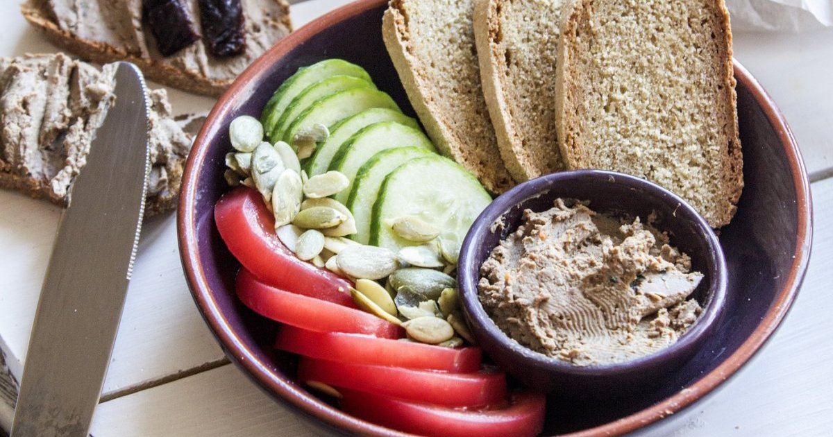 Canadian DYK: Québec has its own version of rillettes called cretons ...