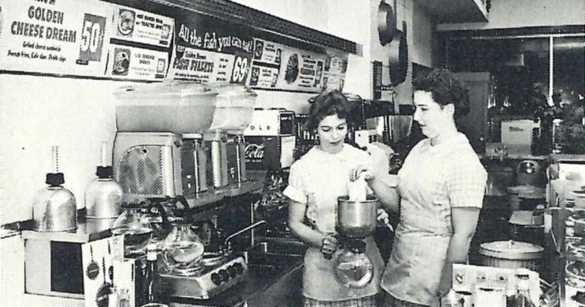 The menu for Zellers Diner on Wheels has been unveiled Eat North