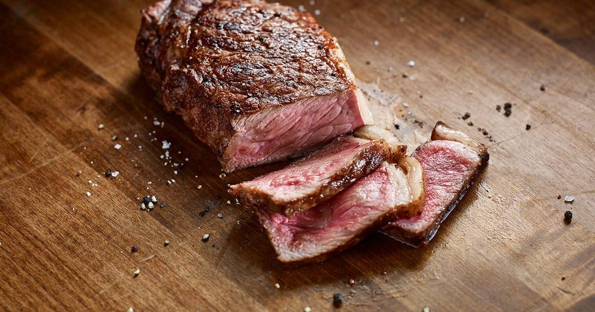 December 1st Dinner and a tableside show for two at Hy's Winnipeg