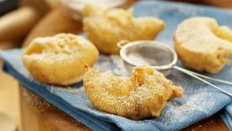 Image for An easy peach fritters recipe