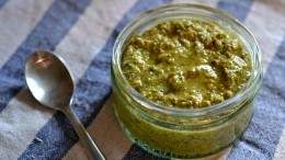 Pistachio pesto