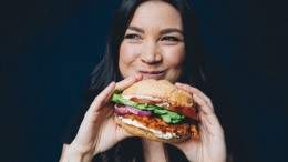 Image for Lauren Toyota on her career, approach to vegan cooking and Canadians should be &#039;hot for food&#039;