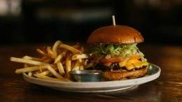 Image for Local Public Eatery launches new burger and raises funds for Bell Let&#039;s Talk initiative