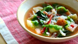 Image for Swiss chard and braised pork soup
