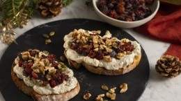 Image for Whipped mascarpone tartine with "sugarplum" compote