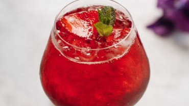 Image for Weekend cocktail recipe: The Don Alfonso Berry Smash
