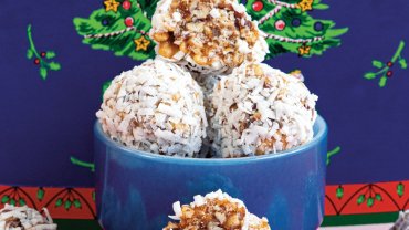Image for Holiday dessert recipe: Crispy date nut balls