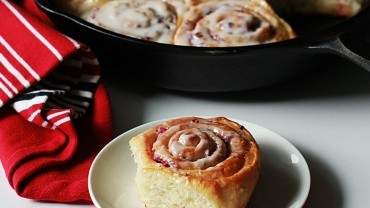 Image for Fanny Lam&#039;s cranberry cinnamon rolls