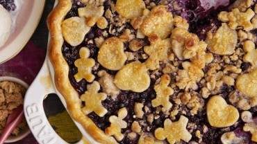 Image for Christine Tizzard&#039;s blueberry pie