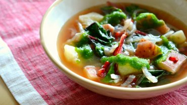 Image for Swiss chard and braised pork soup