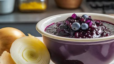 Image for Holiday recipe: Wild blueberry and onion chutney