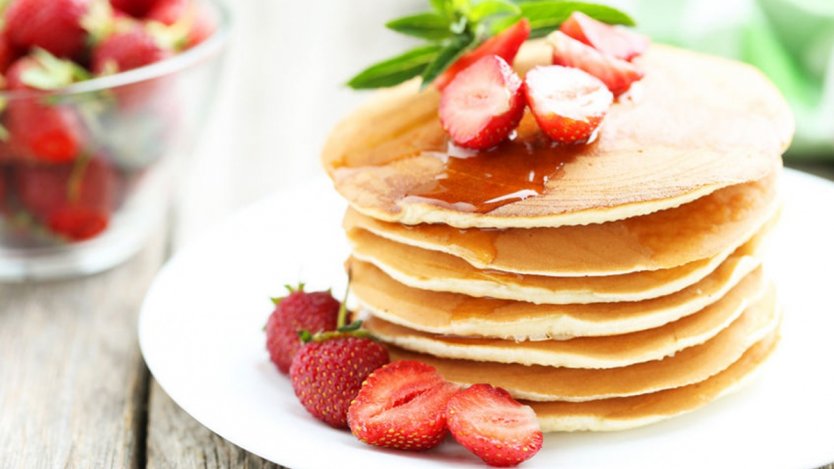 Image for Cynthia Beretta's pancakes with candied bacon