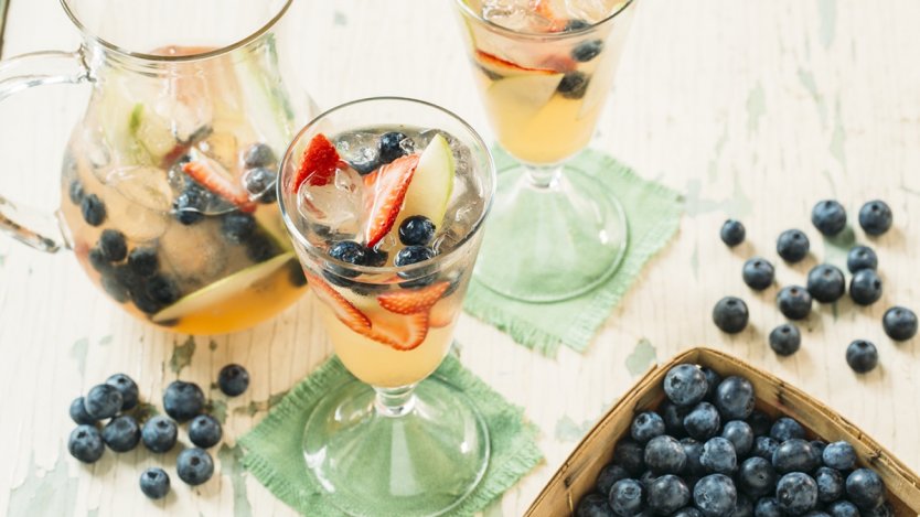 Image for White wine sangria with B.C. blueberries