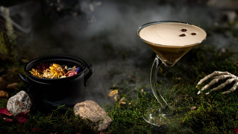 Halloween cocktail recipe: Maple espresso martini | Eat North