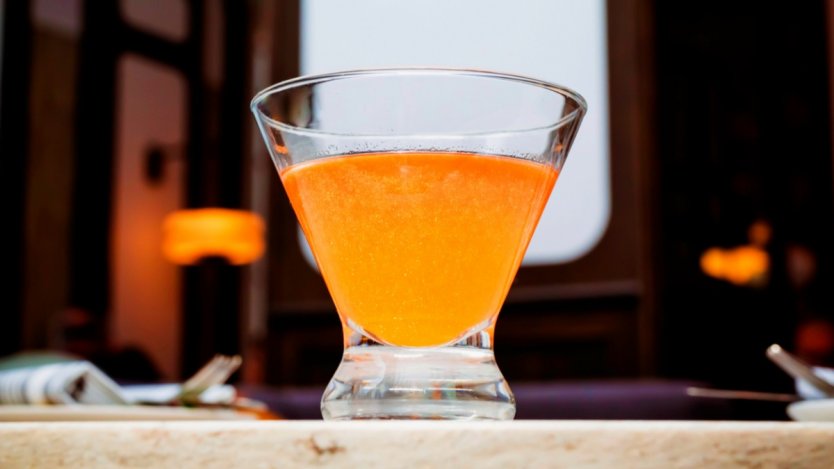 Cheers to Pride month with this cocktail inspired by Jade Jolie of RuPaul's Drag Race! Image for The Jade Jolie cocktail