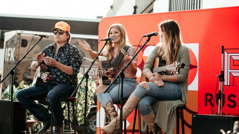 Photo of Chevy Beaulieu, Alex Hughes and Maddison Krebs performing at Blue Jay Sessions: Summer Nights by Michelle Spice Photography.
