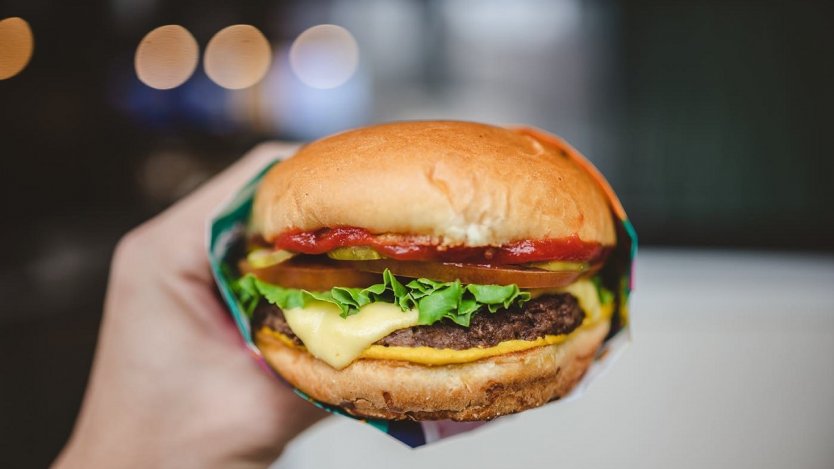 Image via V Burger's Instagram