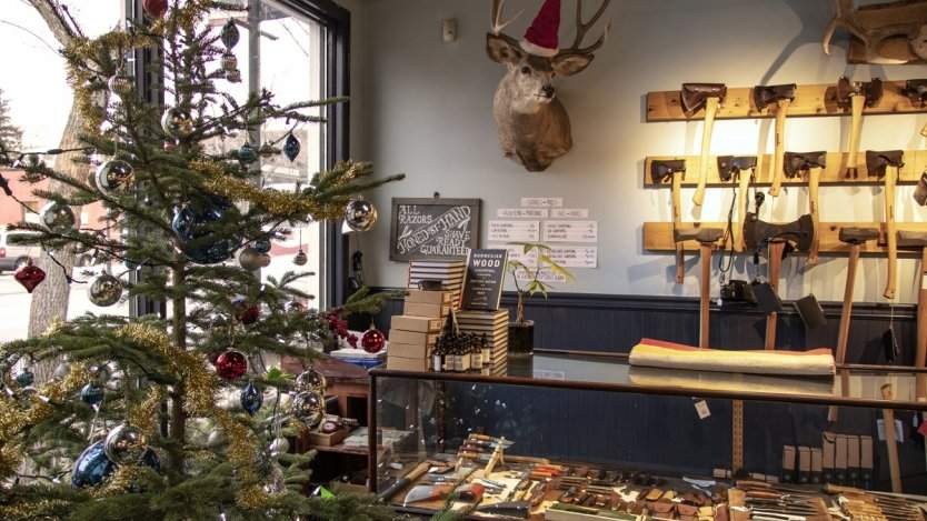 Image for Daily Bite: Embrace the holidays with Knifewear’s Christmas in the ‘Hood this Thursday