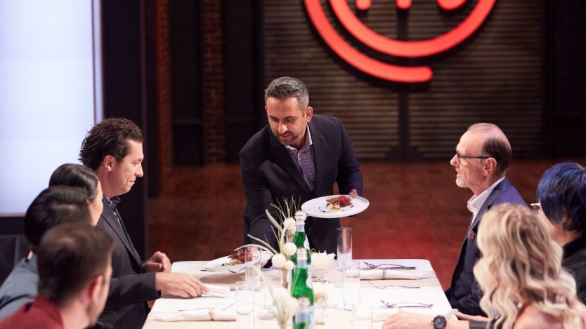 Masterchef canada season hotsell 1 episode 9