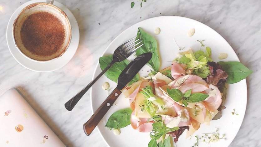 Image for I'm not a foodie: A fictional short story