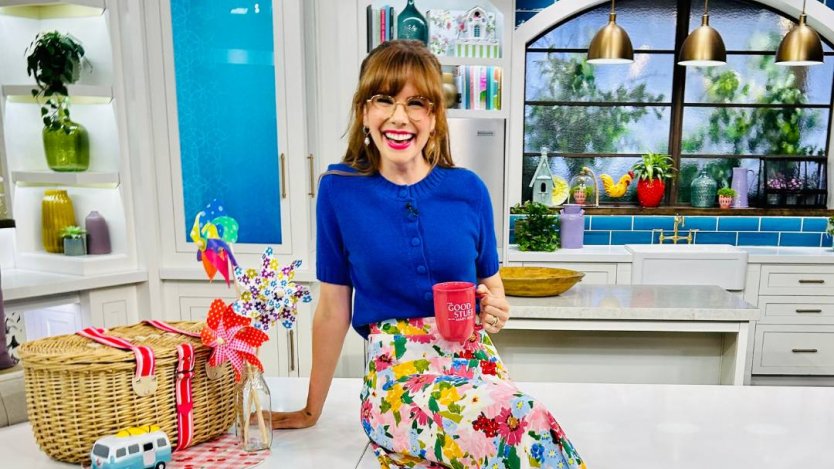 Photo via 'The Good Stuff with Mary Berg' Facebook page.