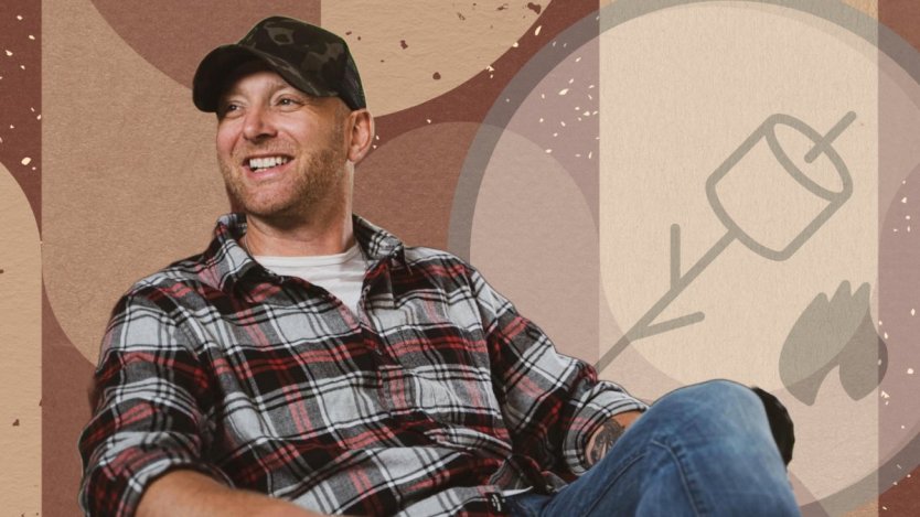 CCMA Award-winning artist Tim Hicks is the latest guest on The Eat North Podcast stream.