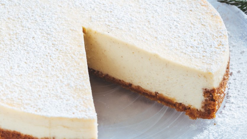 Image for Ricardo Larrivée's eggnog cheesecake