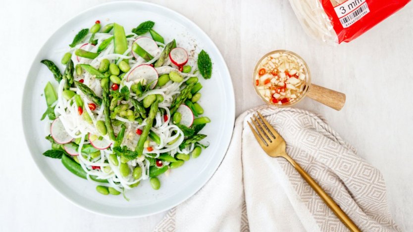 Image for Cold Summer Fresh Thai Rice Noodle Salad