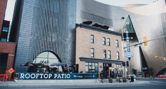 Calgary S King Eddy To Debut Its Renovated Rooftop Patio On July 1 Eat North - Rooftop Patio Calgary New